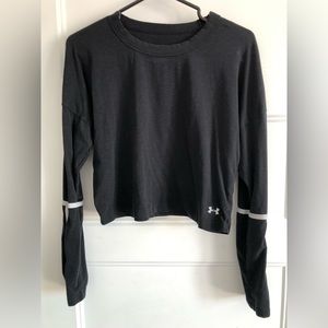 Under armour cropped shirt